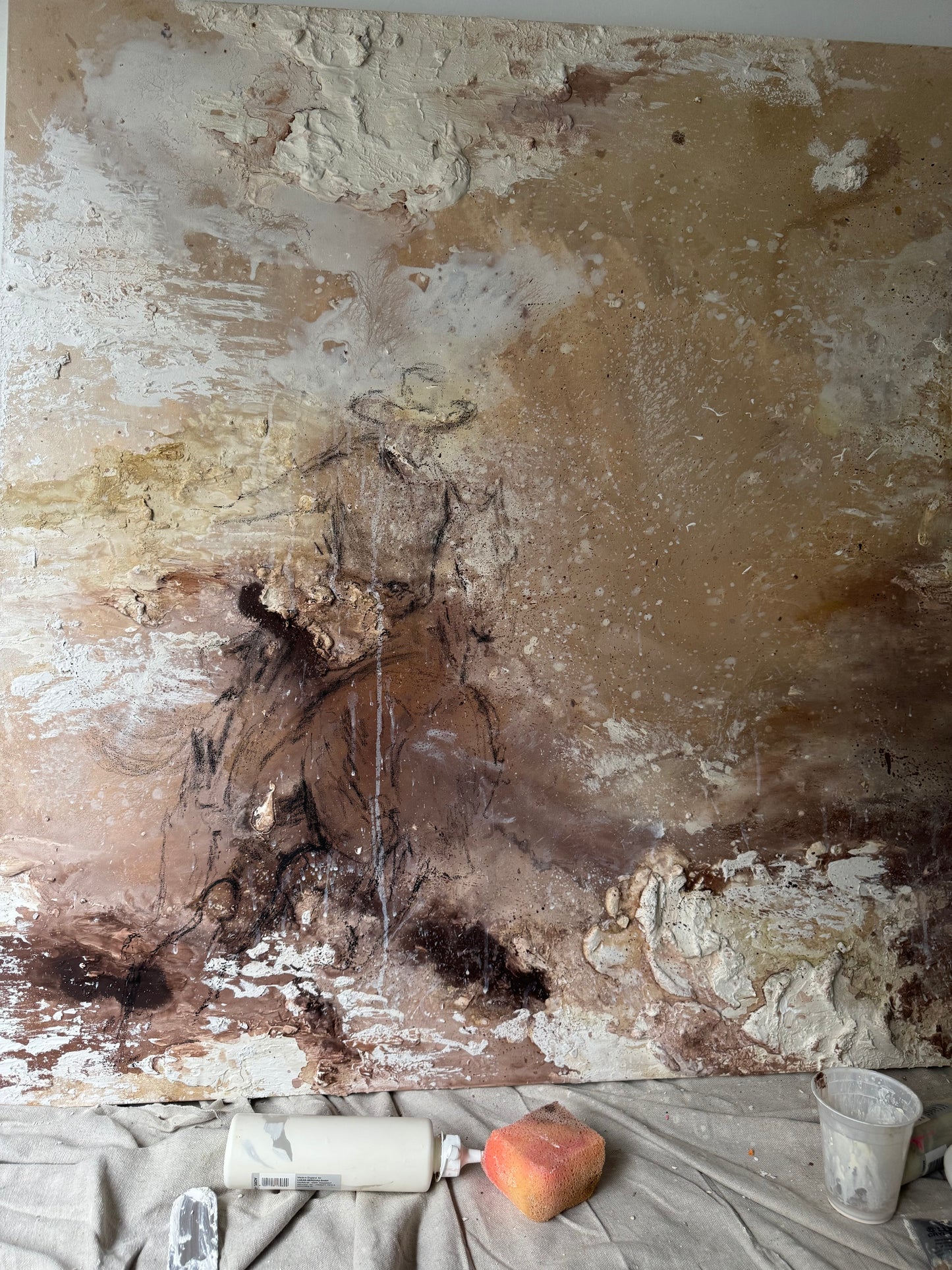 HOWDY COMPADRE MEDIUM